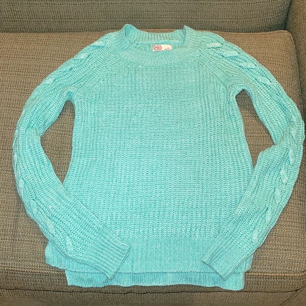 Juniors SO Sweater